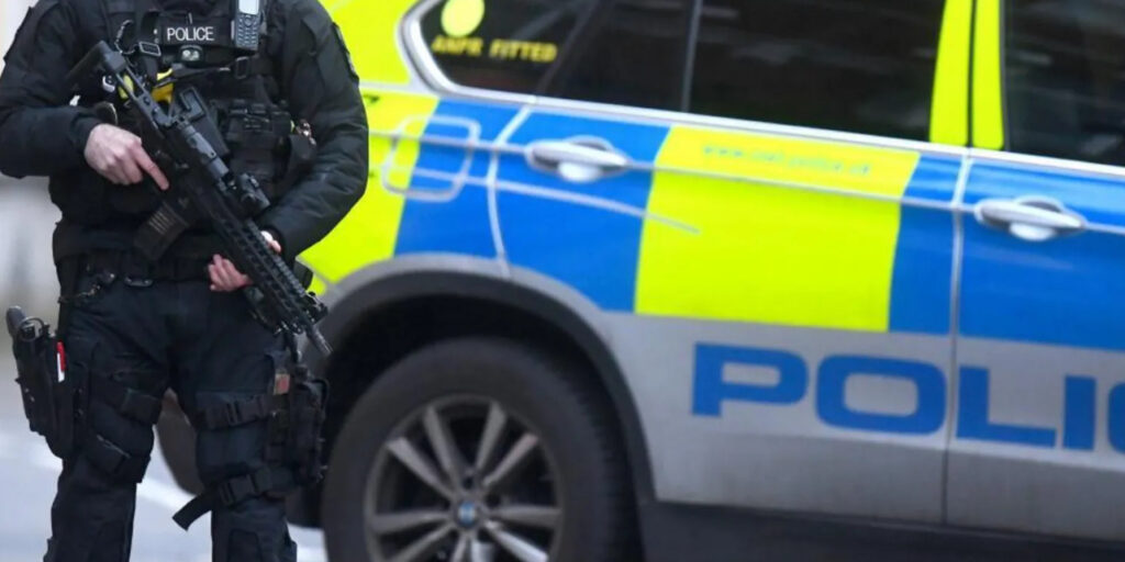 6 Arrested in London Over Links to Banned PKK Group 6 Arrested in London Over Links to Banned PKK Group