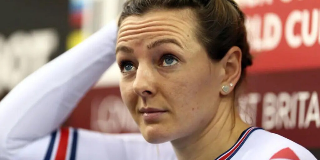 Riders & Spectators Injured in High-Speed Cycling Crash in London Riders & Spectators Injured in High-Speed Cycling Crash in London