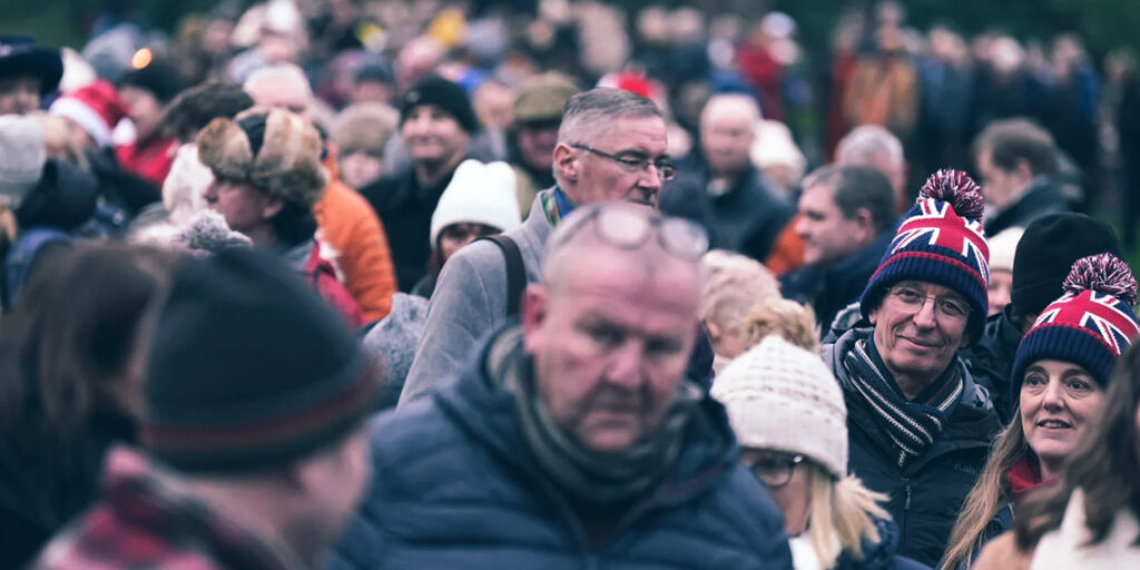 Crowds Gather for Royals’ Christmas Day at Sandringham Crowds Gather for Royals’ Christmas Day at Sandringham