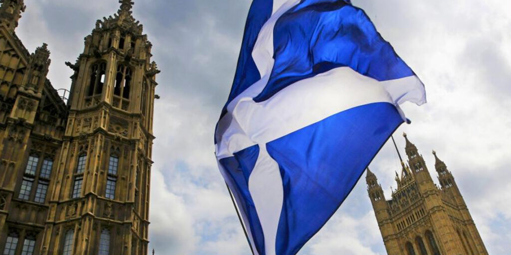 Scotland's Private Sector Faces Downturn in December