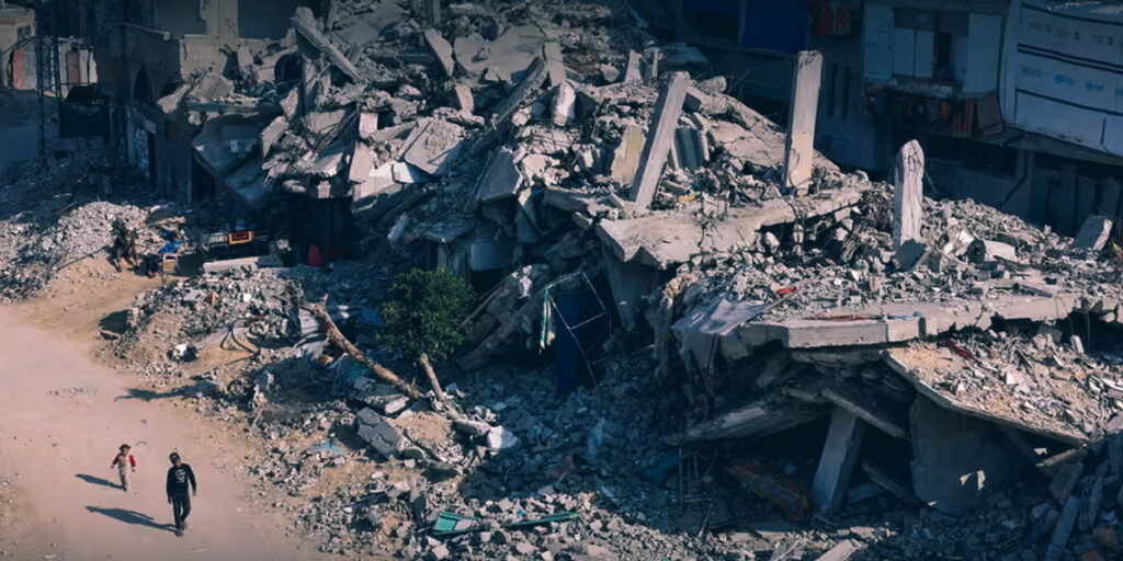 UK’s Family Reunion Policy Criticised for Blocking War-Torn Families UK’s Family Reunion Policy Criticised for Blocking War-Torn Families