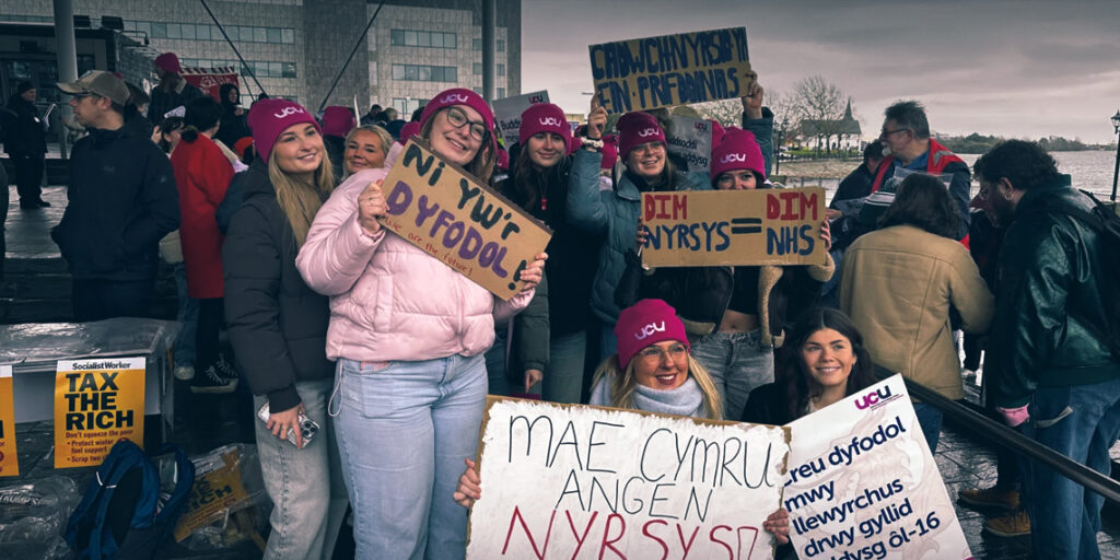 Cardiff University Staff & Students Protest 400 Job Cuts Cardiff University Staff & Students Protest 400 Job Cuts