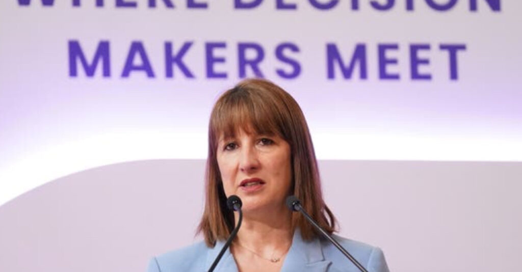 Rachel Reeves Investigated Over Late Financial Interest Declaration