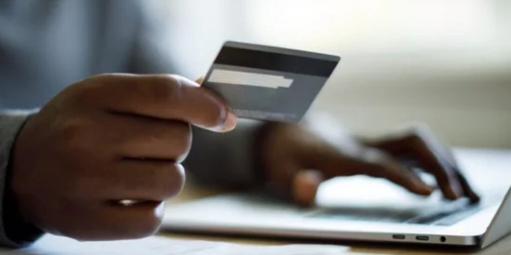 UK Bans SIM Farms to Combat Mobile Cyber Fraud