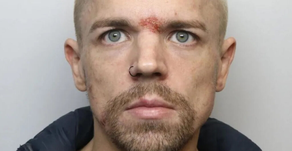 Nurse Jailed for £70k NHS Fraud Nurse Jailed for £70k NHS Fraud