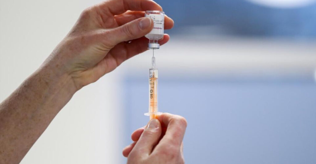 Care Home Nurse Suspended After Forcing Covid Jab on Vulnerable Resident