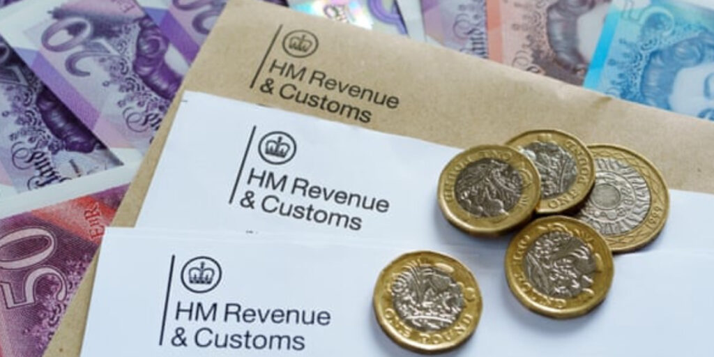UK Customs Faces Criticism Over Tax Refunds