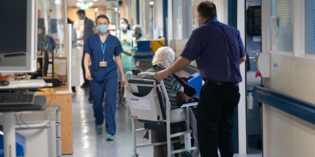 1 Million People Face Delays in England’s A&E Department 1 Million People Face Delays in England's A&E Department