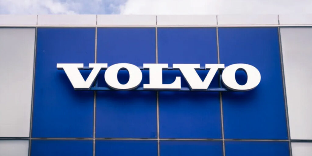 Volvo Warns of Profit Pressure Despite Record UK Sales Surge