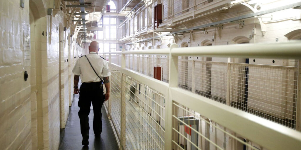 Government Expands Early Transfers to Open Prisons