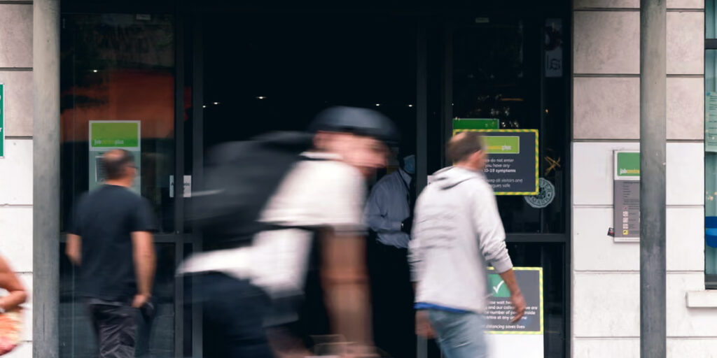 UK Unemployment Rises as Wage Growth Slows