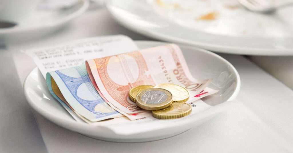 Pound Sterling Weakens as UK Data Disappoints