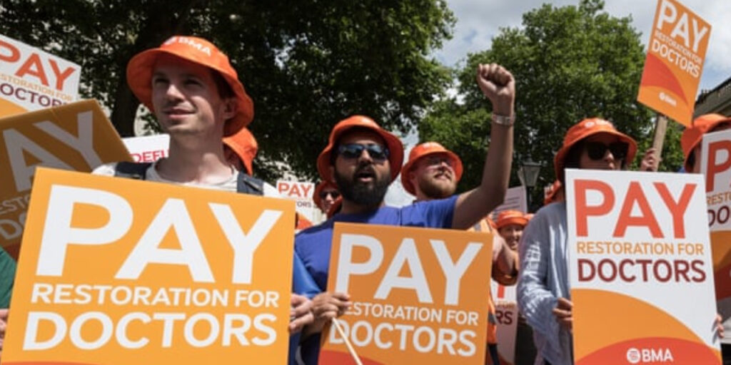 NHS Faces Fresh Disruption as Doctors Demand 29% Rise