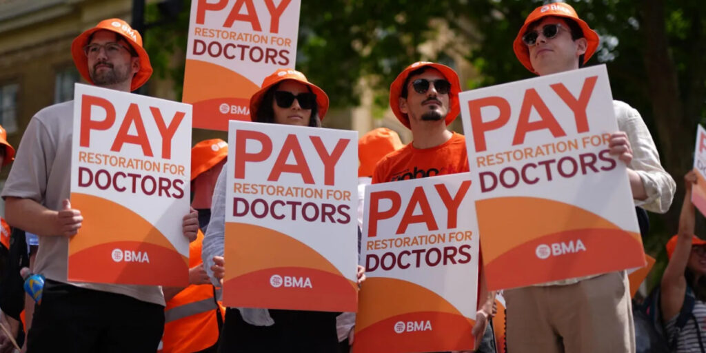 NHS Junior Doctors Begin 5-Day Strike Across England