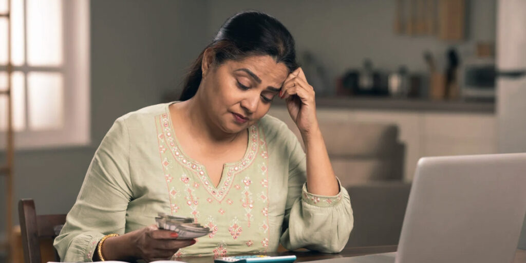 UK Revives Pension Commission Amid Savings Shortfall