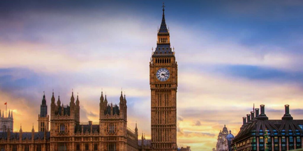 Pakistani Women in UK Struggle to Access Employment Opportunities