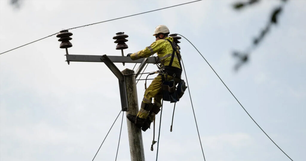 Compensation Offered to Thousands Without Power After Storm Floris