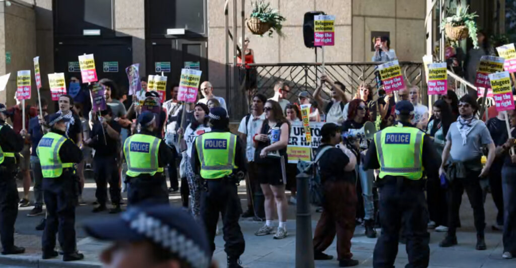 Riot Police Mobilised Across England & Wales