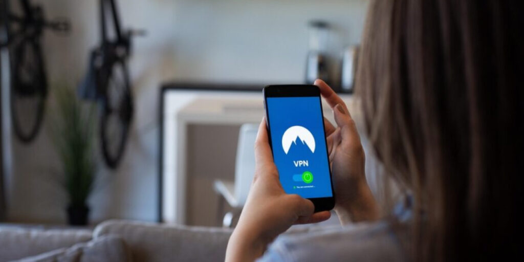 Cyber Experts Warn as UK Tightens Adult Content Access