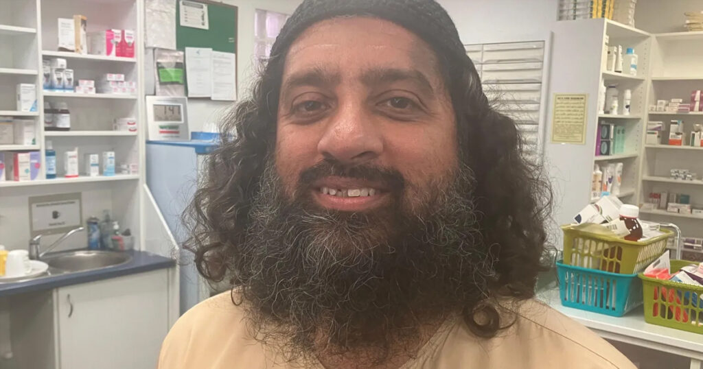 UK Pharmacies Warn of Collapse Over NHS Funding Shortfall