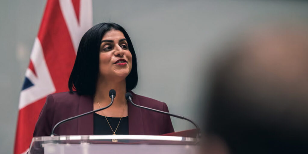 100 Charities Urge UK Home Secretary to End Migrant Scapegoating