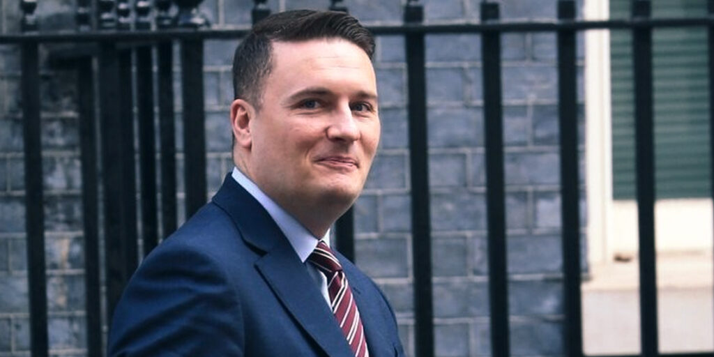 Doctors Vote Against NHS Reform Amid Rising Concerns