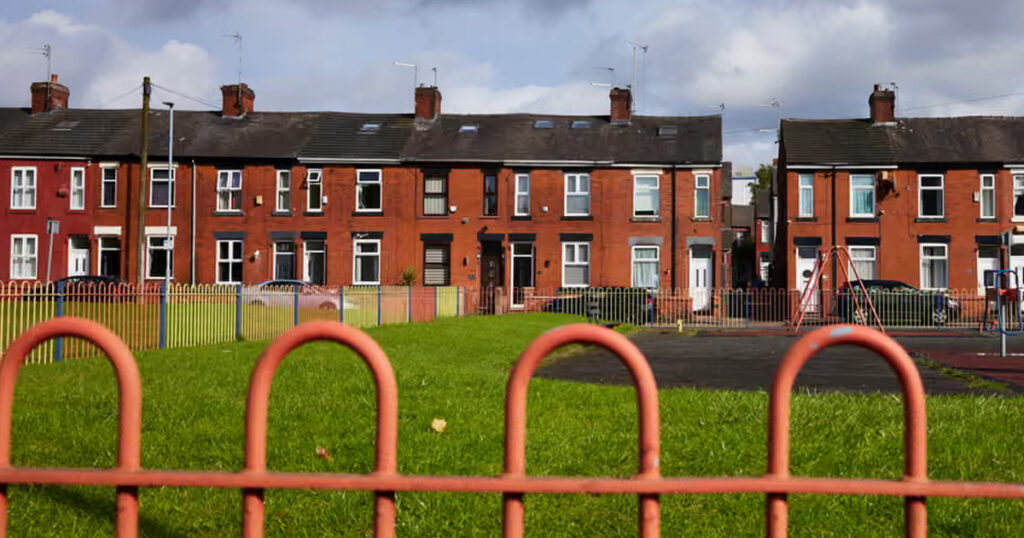 UK Councils Spend £31m on Landlord Incentives to Tackle Homelessness UK Councils Spend £31m on Landlord Incentives to Tackle Homelessness