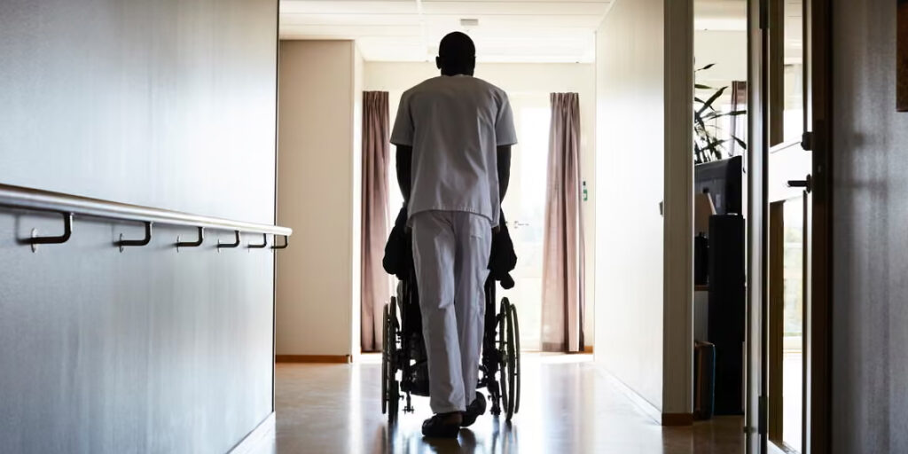 Hundreds of NHS Hospital Workers to Strike Over £30 Million Pay Dispute