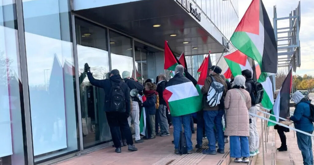 Pro-Palestine Protesters Disrupt BBC Event in Glasgow