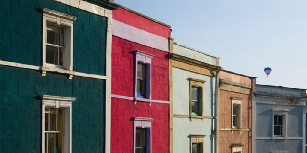 UK Property Market Slows with Annual House Price Growth at 1.3%