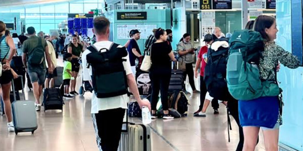 UK Travellers Warned of Delays at European Airports