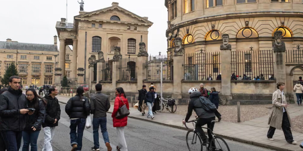 Palestinian students from Gaza gain family access to UK