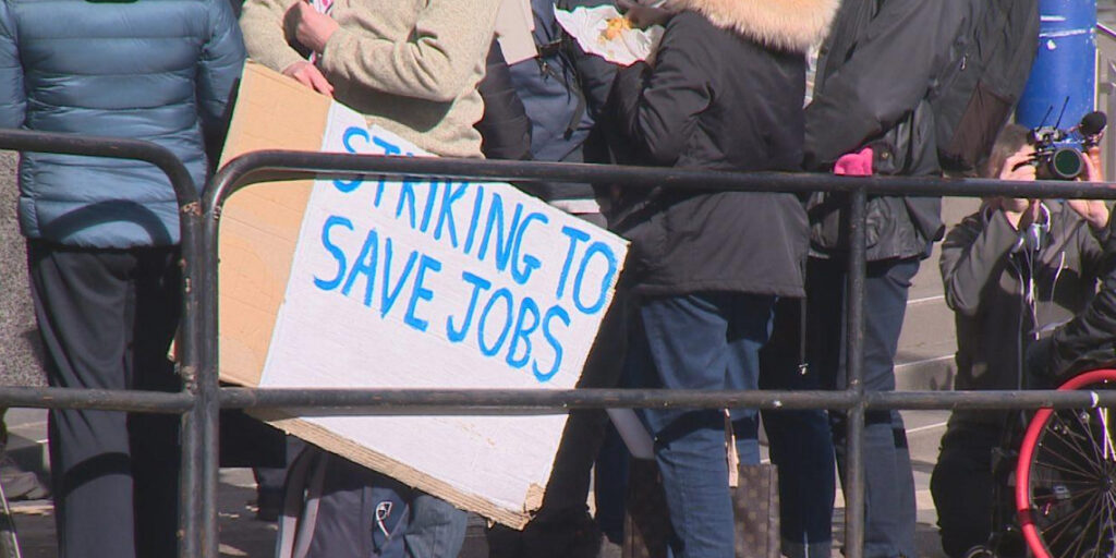 Dundee University Faces New Staff Strikes