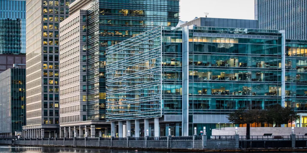 Clifford Chance Cuts London Jobs Amid AI Shift