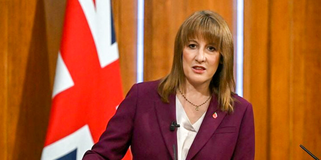 UK Pension Withdrawals Spike Ahead of Budget