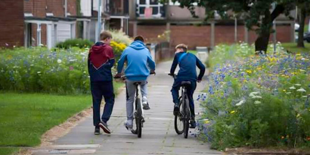 UKHSA warns of meningitis rise as vaccination dips