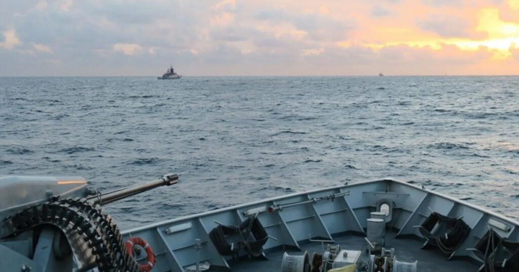 Royal Navy intercepts Russian warships in English Channel