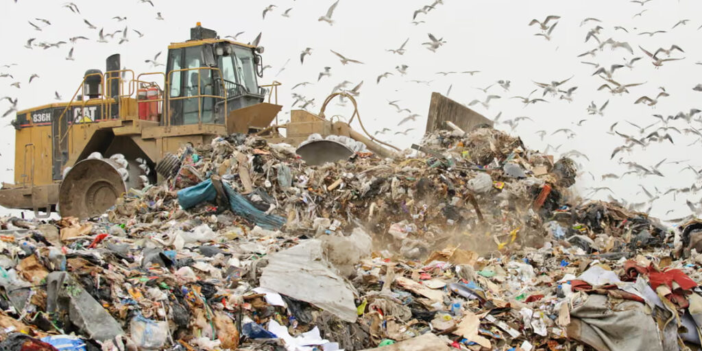 Thousands of UK Landfills Threaten Water Supplies Thousands of UK Landfills Threaten Water Supplies