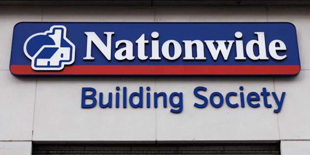 Nationwide Issues Scam Warning to UK Christmas Shoppers Nationwide Issues Scam Warning to UK Christmas Shoppers